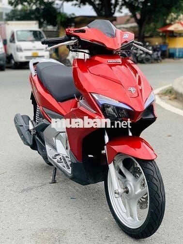 Honda Airblade 2017 xe lột keo máy móc zin êm ru
