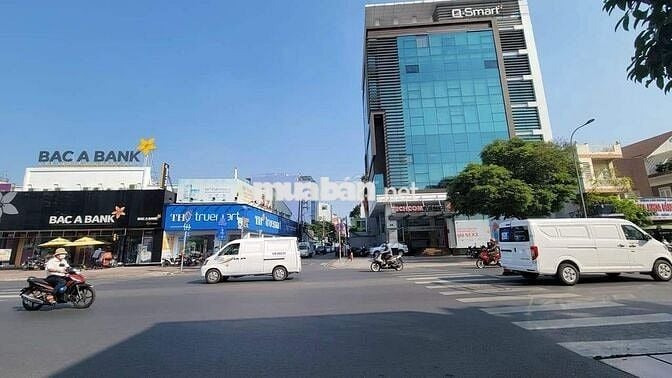 Mặt Tiền Phan Đăng Lưu - 8x15 - 5 Tầng - Giá 90 Triệu