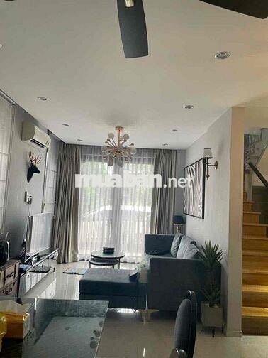 Cho Thuê Biệt Thự Camellia, Full nội thất,Nhà sạch sẽ,Dọn vào ngay