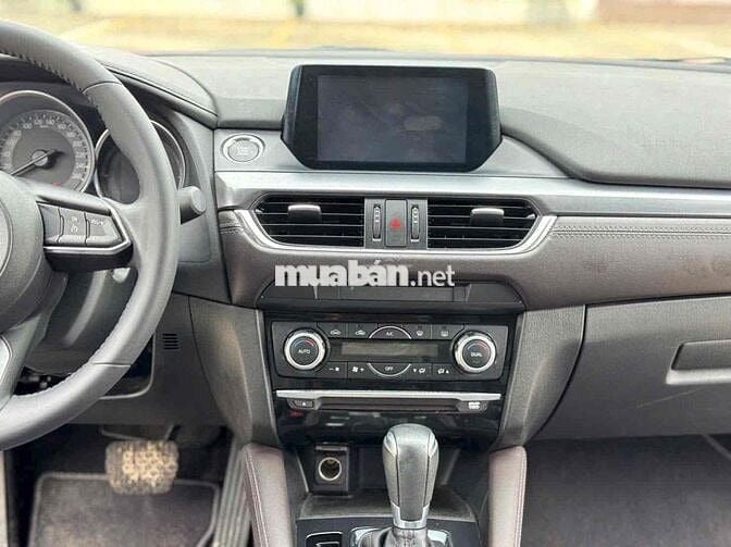 Mazda 6 2018 2.0L -  SIÊU LƯỚT 14.700 km