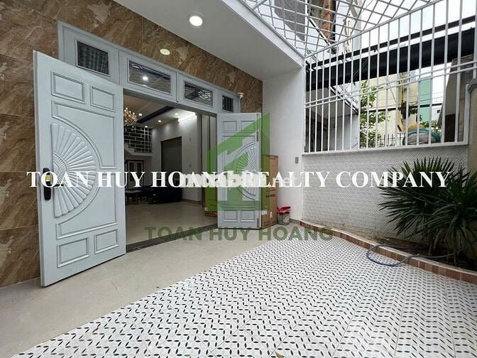 🏖️🏡 Tuyệt Vời! Nhà Cho Thuê Gần Hồ Xuân Hương, Cách Biển Chỉ 300m!