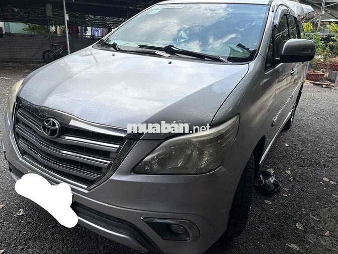 Toyota Innova 2016 - 2.0