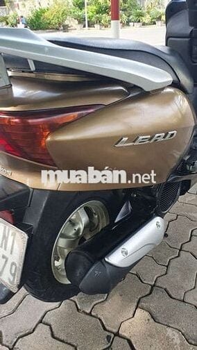 Lead 110 2011. May rin xe dep