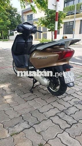 Lead 110 2011. May rin xe dep