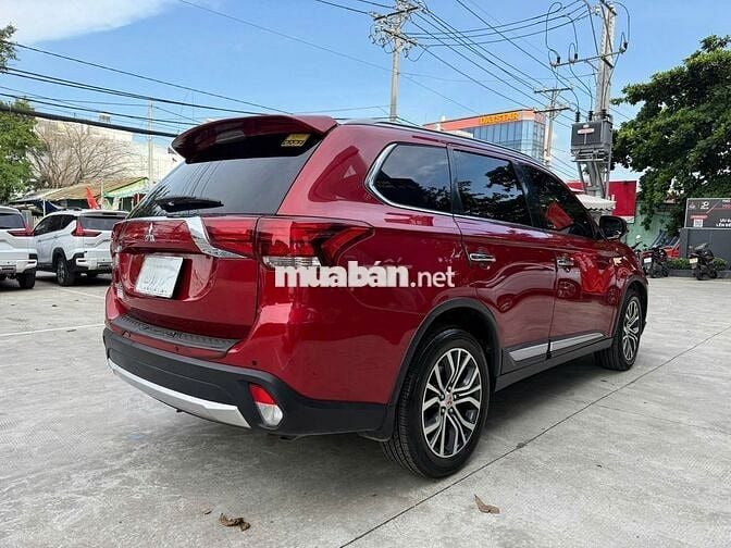 Mitsubishi Outlander 2019 2.0 Premium - 98800 km
