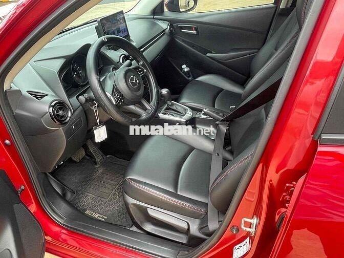Mazda 2 2022 1.5L AT Standard - 48000 km
