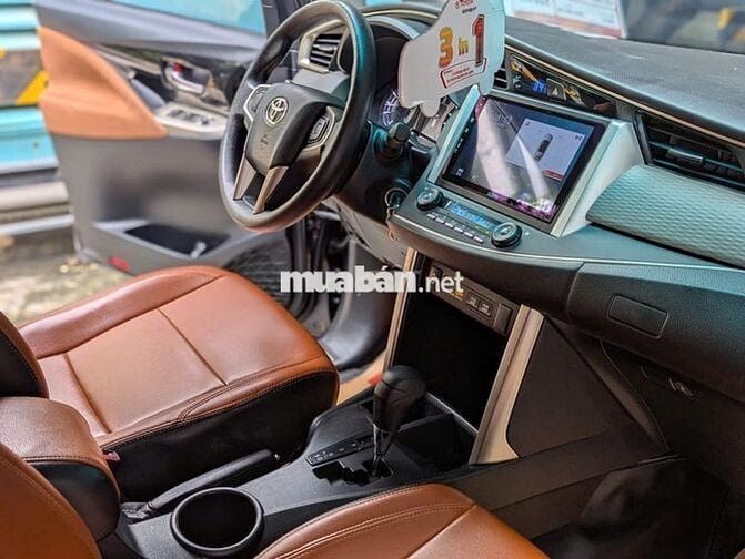 Toyota Innova 2.0G 2017 - 122730 km