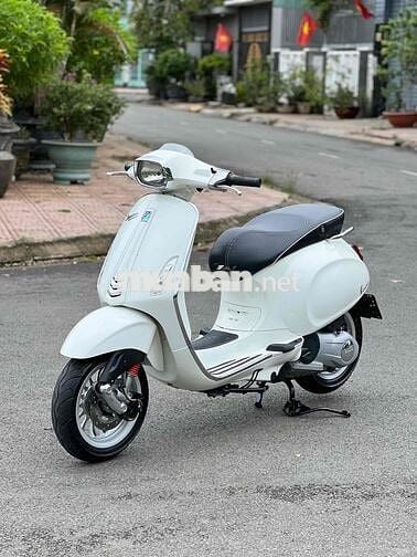 Vespa Spirnt 125 Trắng Đen 2015 Bao Ra Biển 60 🎉🎉🎉