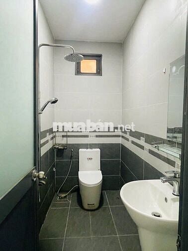 Chính chủ gửi bán nhà 1 trệt 1 lầu ở Phước Kiển, Nhà Bè. 35m2/1ty830