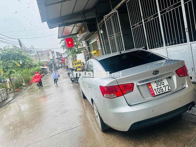 Kia Forte 2013 - 123456 km