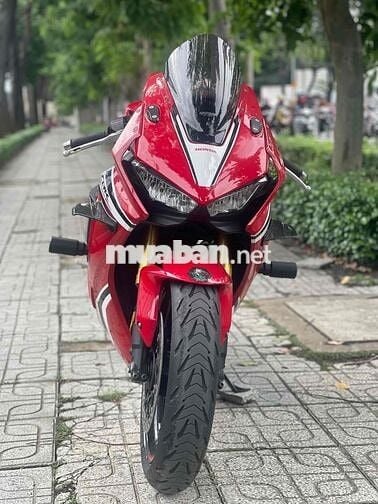 Honda CBR1000RR Fireblade 2019