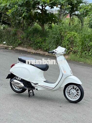 Vespa Spirnt 125 Trắng Đen 2015 Bao Ra Biển 60 🎉🎉🎉