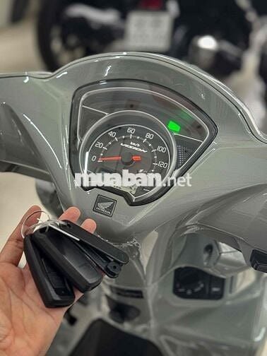 Vision 2025 1000km Cá Tính Xám Xi Măng