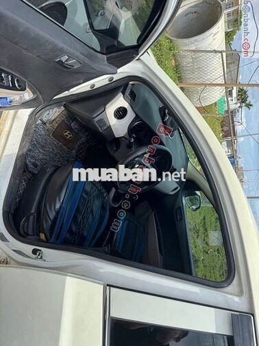 Hyundai i10 Grand 1.0 MT Base 2015 -