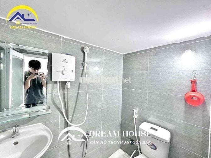 DUPLEX MỚI XÂY NẰM GIỮA ĐẠI HỌC CÔNG THƯƠNG VÀ VĂN HIẾN