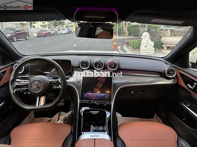 Mercedes-Benz C300 AMG CBU – Nhập khẩu Đức