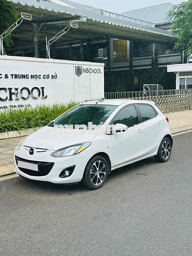 Mazda 2 2014 1.5 AT - 120000 km