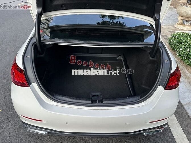 Mercedes-Benz C300 AMG CBU – Nhập khẩu Đức