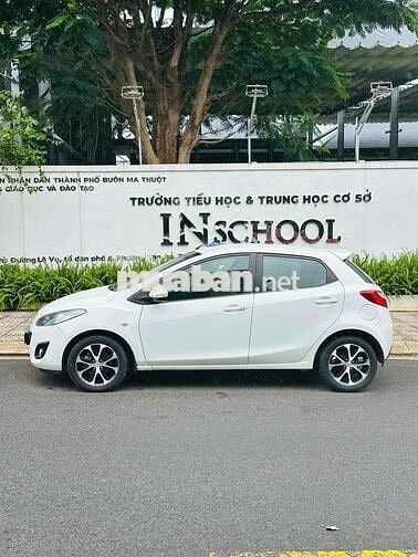 Mazda 2 2014 1.5 AT - 120000 km