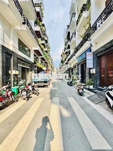 Cho thuê nhà góc 2 mặt tiền số 47/3A Nguyễn Văn Đậu, Quận Bình Thạnh
