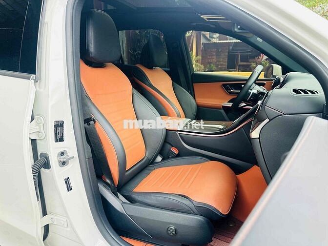 💯 Mercedes Benz GLC300 4Matic 2024 - 17000 km
