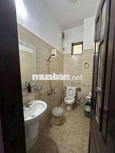 Cho thuê nhà sân vườn Núi Thành Hoà Cường Nam Hải Châu