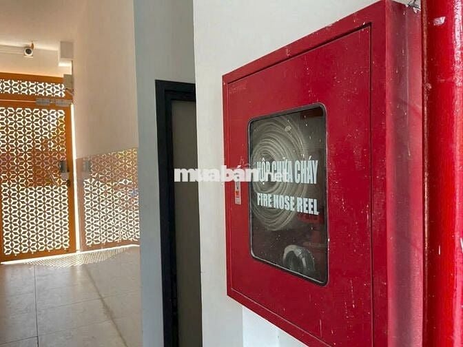 BÁN NHÀ CHDV 27PN- 27WC-132M2- 5 LẦU HẺM XE VF3- HDT 80TR/1THANG 15ty