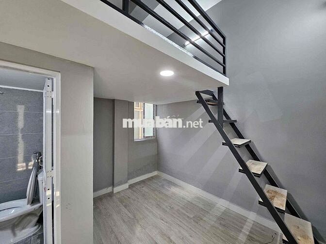 Duplex moi xây nằm giua đh công thương và đh văn hiến