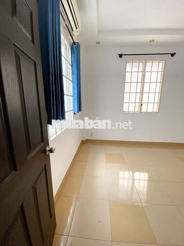 2 PHÒNG TRỌ BAN CÔNG 55m2 Tầng 1 quận Bình Thạnh