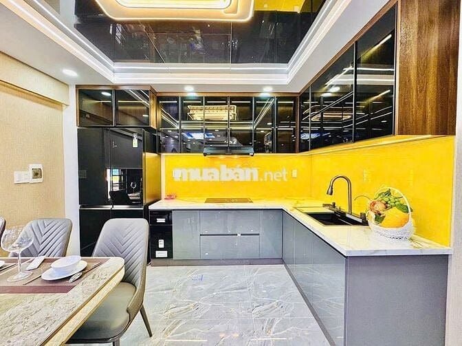 Cho thuê nhà góc 2 mặt tiền số 47/3A Nguyễn Văn Đậu, Quận Bình Thạnh