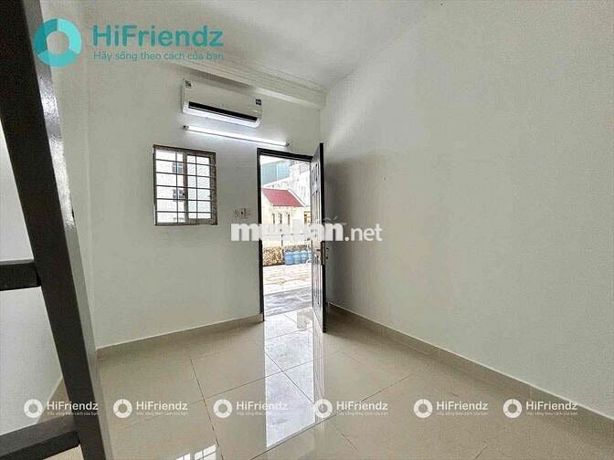 Phòng gác, ở được 3-4 người ngay công viên Hoàng Văn Thụ