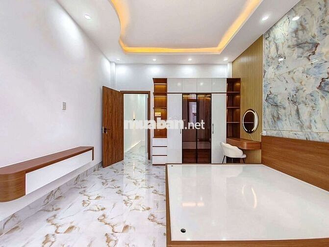 Nhà Mới Đẹp Hẻm 311 Nguyễn Văn Cừ
