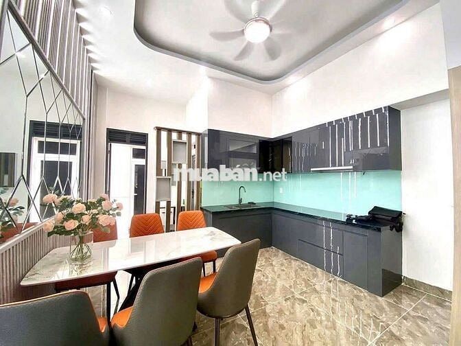 Cho thue nhà vừa ở vừa làm vp gần chợ thông dụng