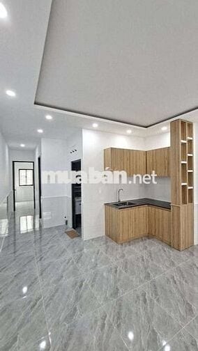 Nhà Cấp 4 Hẻm 4 Sau Lưng Trường ĐH Y Dược