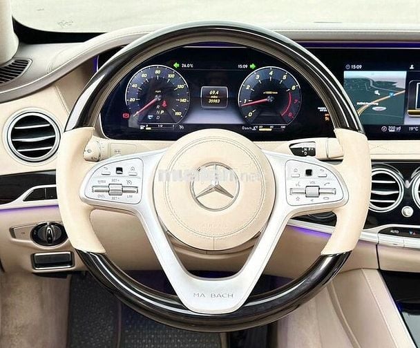 Mercedes Maybach S450 – 2020