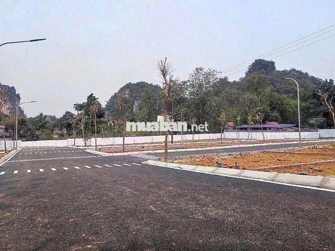 Bán đất nền Lộc Khương mặt tiền đường nhựa 5m Hòa Tiến giá 890tr / lô