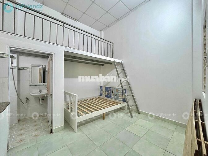 PHÒNG DUPLEX 2 KHÔNG GIAN NGỦ - Ở 3-4 NGƯỜI - GẦN SÂN BAY