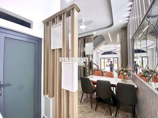 Cho thue nhà vừa ở vừa làm vp gần chợ thông dụng
