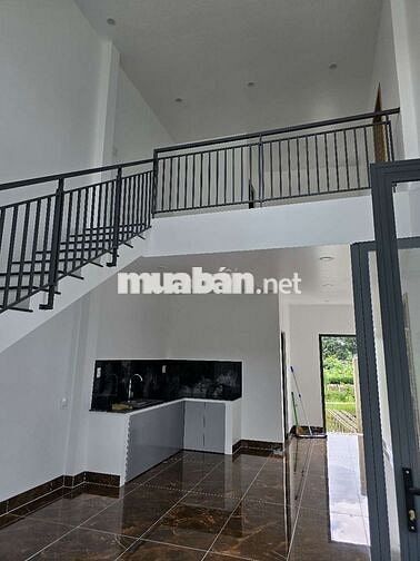 Chỉ 1,9 tỷ nhà mới xây dựng 1 trệt 1 lầu 2 PN phong cách hiện đại