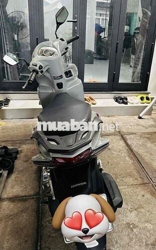 Xe nữ ít đi mua tháng 8/2024