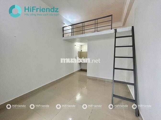 Phòng gác, ở được 3-4 người ngay công viên Hoàng Văn Thụ