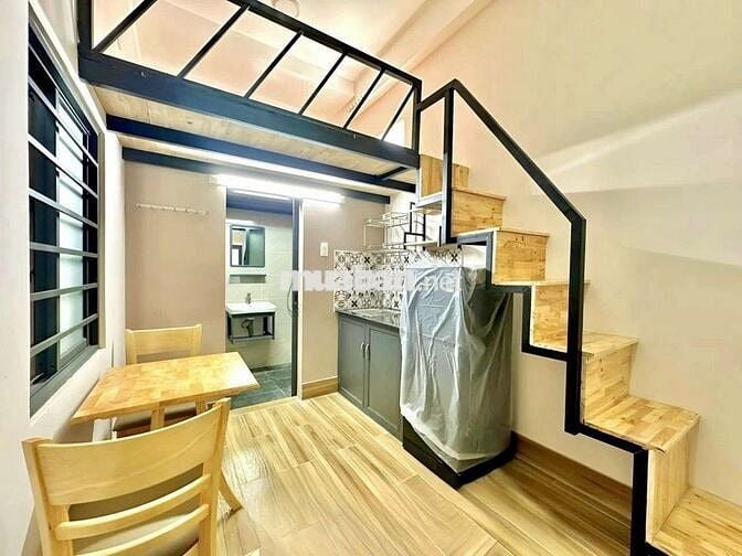 Toà nhà xây mới 100% gần ĐH Nhân Văn, ĐH UEF - viện ISB - Thang máy