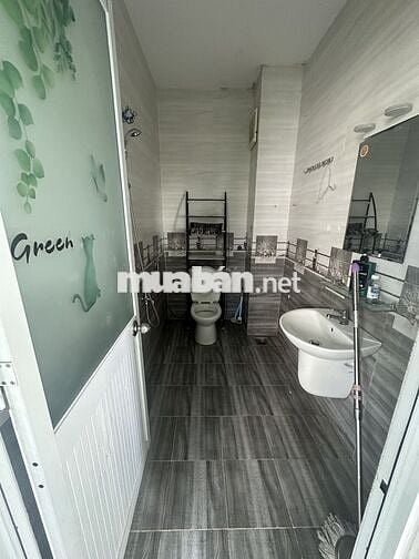 Nhà Phố Cho Thuê Ở 4-5 người , hoặc làm văn phòng  cty …