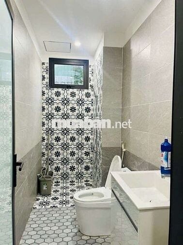 NHÀ ĐẸP 3 TẦNG, 3PN, SÂN OTO, GẦN BIỂN, ĐƯỜNG NGUYỄN HUY TỰ