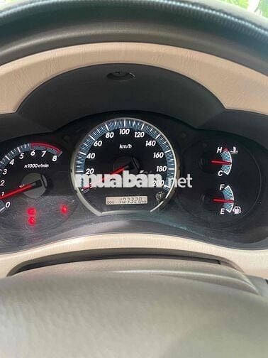 Toyota Innova 2017 2.0E - 110000 km