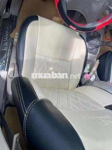 Toyota Innova 2017 2.0E - 110000 km