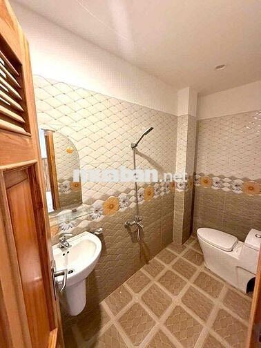 PHÒNG SẠCH SẼ – AN NINH – GIÁ CỰC TỐT CÁCH IUH 700m