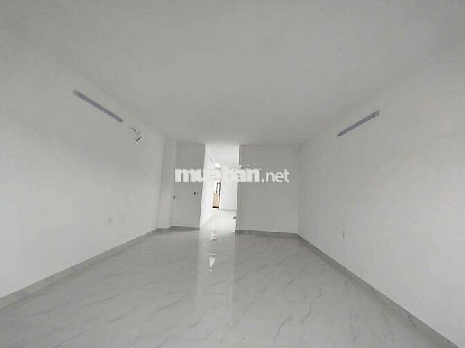 SHOPHOUSE 3 TẦNG, ĐƯỜNG 15 KĐT LAKESIDE LIÊN CHIỂU, 3PN, TẦNG 1 TRỐNG