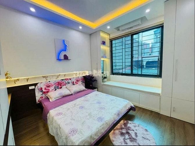 BÁN NHÀ ĐẸP PHỐ HỒNG MAI 4 TẦNG 5 NGỦ  – FULL NỘI THẤT 