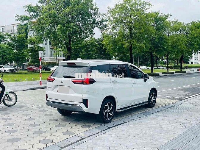Mitsubishi Xpander 2024 Premium 1.5 AT - 20000 km